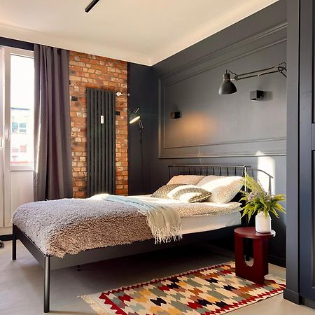 Apartament Przy Ratuszu كوزتسالين المظهر الخارجي الصورة